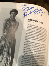 Load image into Gallery viewer, Meeting The Blues, The Rise Of The Texas Sound AUTOGRAPHED - Alan Govenar (Book)