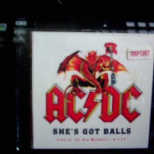 AC/DC : She's Got Balls Live at the Old Waldorf 9-1-77 (CDr, Album, Comp, Unofficial)
