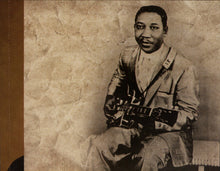 Load image into Gallery viewer, Muddy Waters : The Definitive Collection (CD, Comp, RM, UML)
