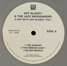 Load image into Gallery viewer, Art Blakey &amp; The Jazz Messengers : A Day Wth Art Blakey 1961 (2xLP, RE, Met)
