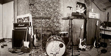 Load image into Gallery viewer, Weezer : Weezer (CD, Album, RE)
