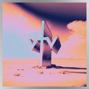 the album cover for Des Rocs - Dream Machine