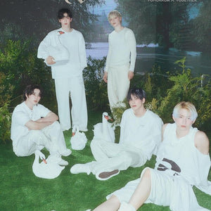 the album cover for TOMORROW X TOGETHER - Starkissed [Limited Edition A] [Alight Version]