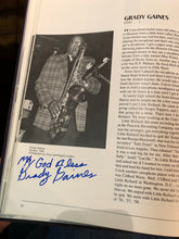 Load image into Gallery viewer, Meeting The Blues, The Rise Of The Texas Sound AUTOGRAPHED - Alan Govenar (Book)
