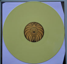 Load image into Gallery viewer, Bob Marley And The Wailers* – Live 'n Kickin' (Vinyl)

